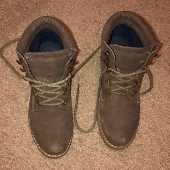 Grey Suede Boots - Picture 2 of 4